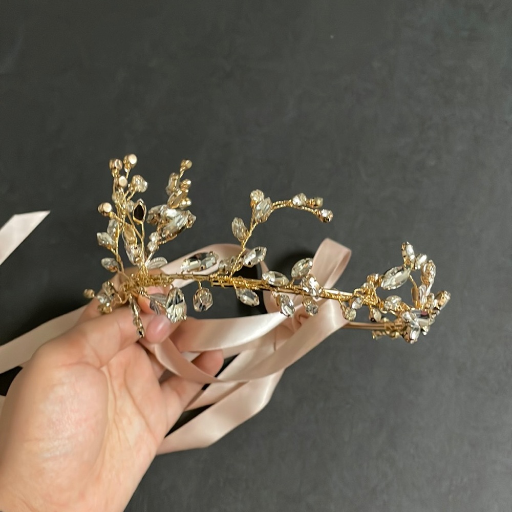 Wedding, prom, quinceanera, bat mitzvah, any special occasion headpiece